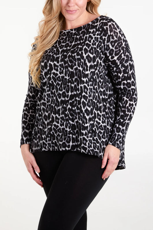 ANIMAL PRINT LONG SLEEVE BOW BACK TOP