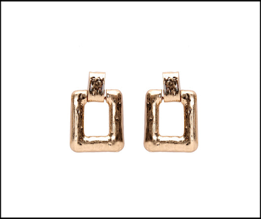 Gold Classic style square Drop earrings
